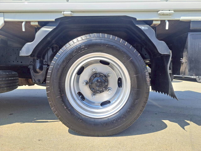 いすゞエルフダブルキャブ（Wキャブ）小型（2t・3t）[写真18]