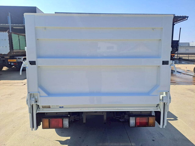 いすゞエルフダブルキャブ（Wキャブ）小型（2t・3t）[写真07]