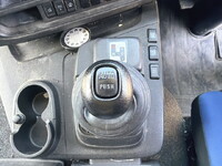 いすゞギガアルミウイング大型（10t）[写真36]