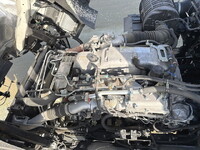 いすゞギガアルミウイング大型（10t）[写真17]