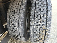 いすゞギガアルミウイング大型（10t）[写真20]