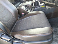 いすゞギガアルミウイング大型（10t）[写真31]