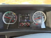 いすゞギガアルミウイング大型（10t）[写真37]