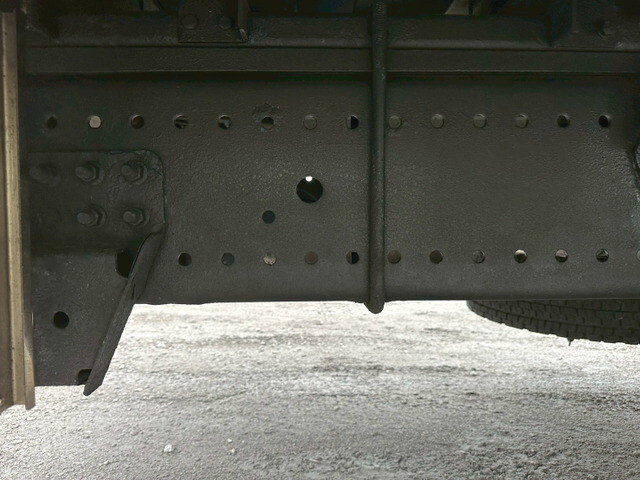 日野プロフィアアルミウイング大型（10t）[写真35]