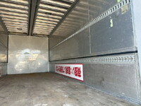 いすゞフォワードアルミウイング中型（4t）[写真15]