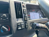 いすゞフォワードアルミウイング中型（4t）[写真27]