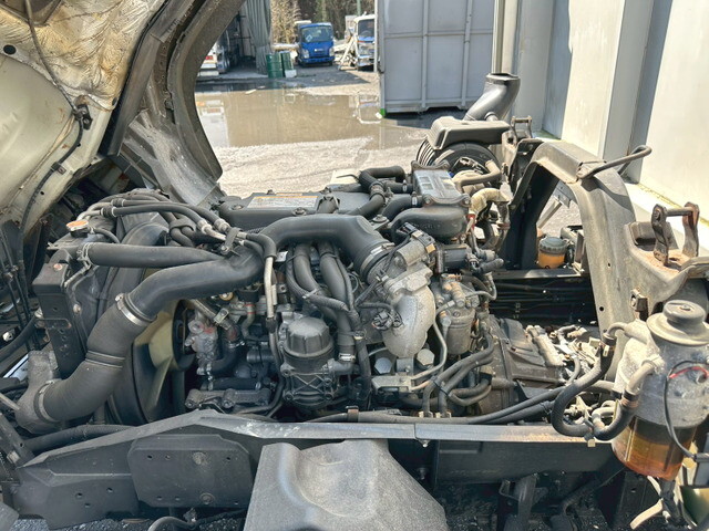 いすゞフォワードアルミウイング中型（4t）[写真31]