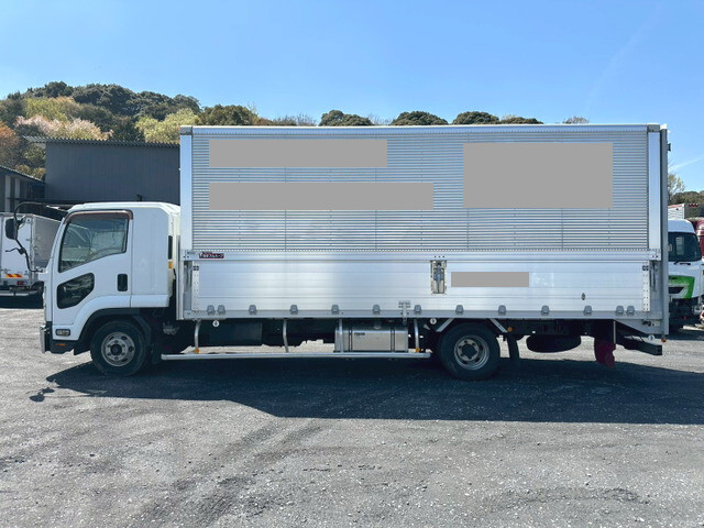 いすゞフォワードアルミウイング中型（4t）[写真07]