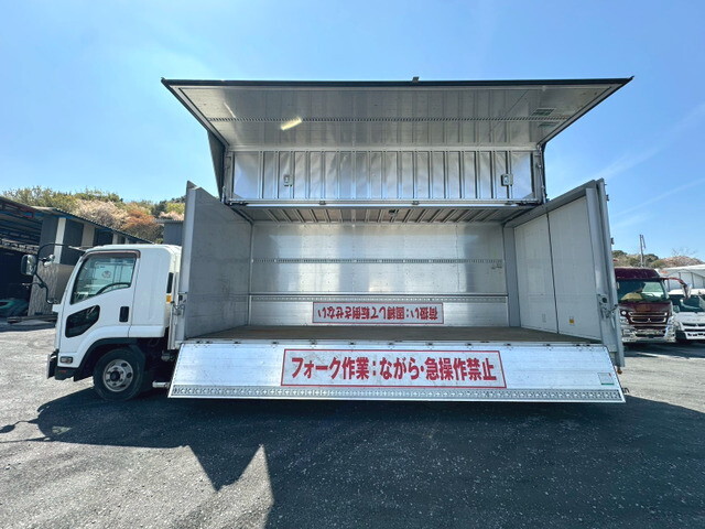 いすゞフォワードアルミウイング中型（4t）[写真08]