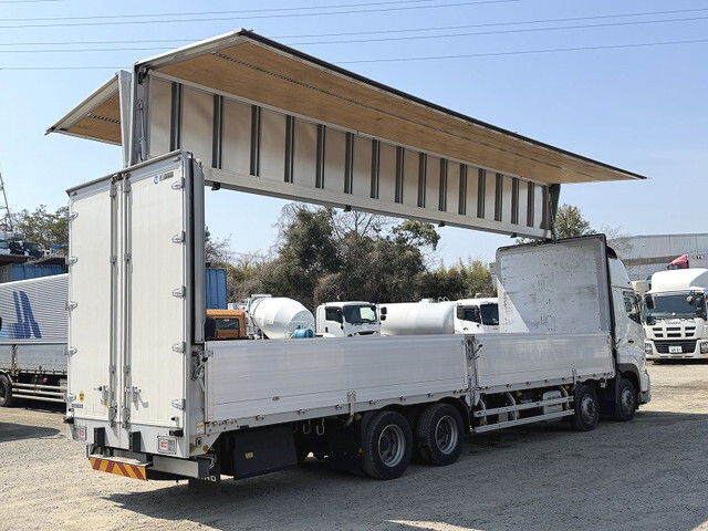 日野プロフィアアルミウイング大型（10t）[写真02]