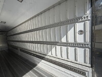 三菱ふそうスーパーグレート冷蔵冷凍ウイング大型（10t）[写真13]