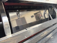 三菱ふそうスーパーグレート冷蔵冷凍ウイング大型（10t）[写真25]