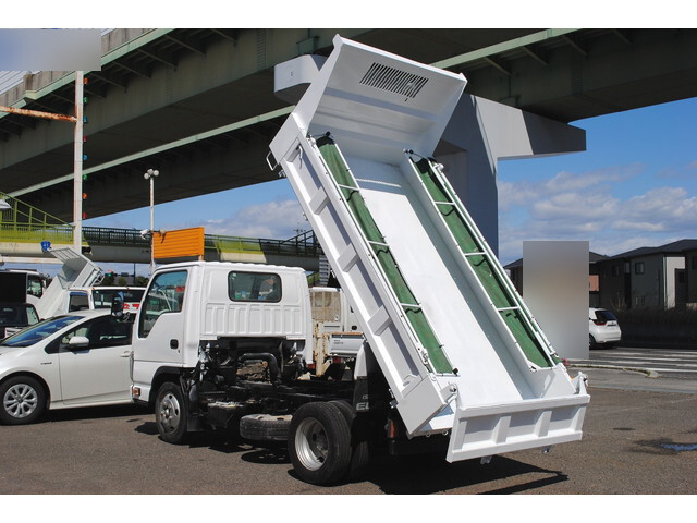 いすゞエルフダンプ小型（2t・3t）[写真02]