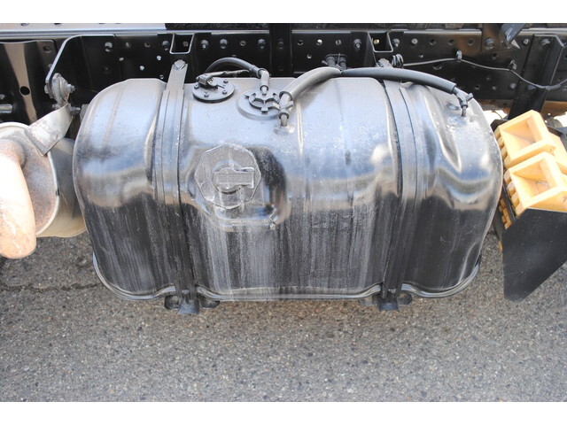 いすゞエルフダンプ小型（2t・3t）[写真21]