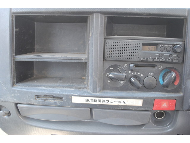 いすゞエルフダンプ小型（2t・3t）[写真32]