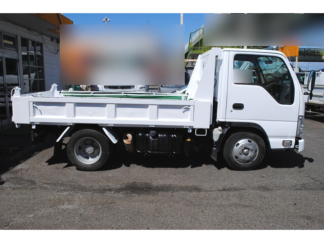 いすゞエルフダンプ小型（2t・3t）[写真05]