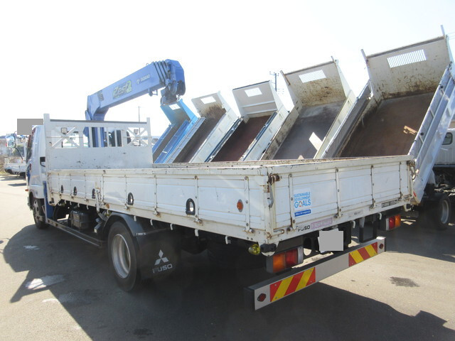 三菱ふそうファイタークレーン5段中型（4t）[写真02]