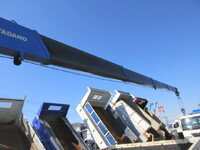 三菱ふそうファイタークレーン5段中型（4t）[写真28]