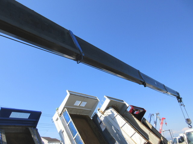 三菱ふそうファイタークレーン5段中型（4t）[写真28]