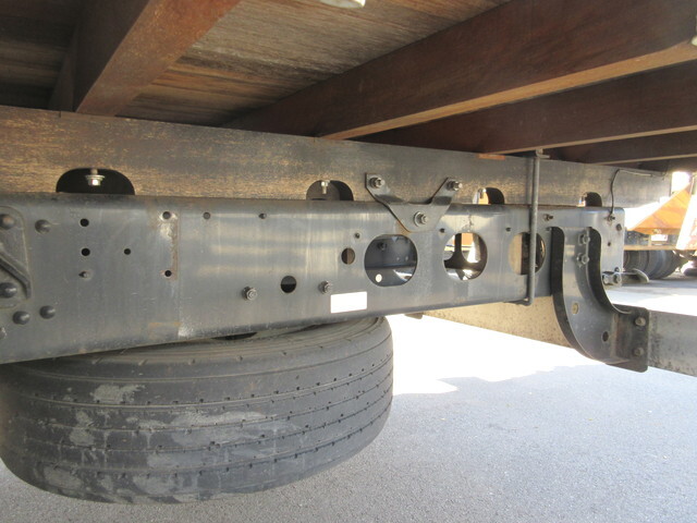 三菱ふそうファイタークレーン5段中型（4t）[写真08]