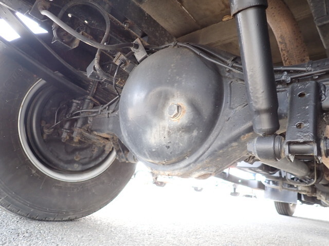 いすゞエルフクレーン3段小型（2t・3t）[写真12]