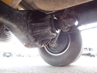 いすゞエルフクレーン3段小型（2t・3t）[写真14]