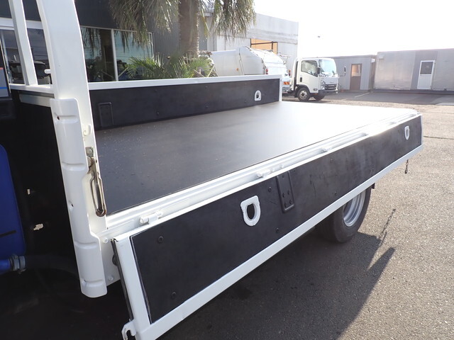 いすゞエルフクレーン3段小型（2t・3t）[写真19]