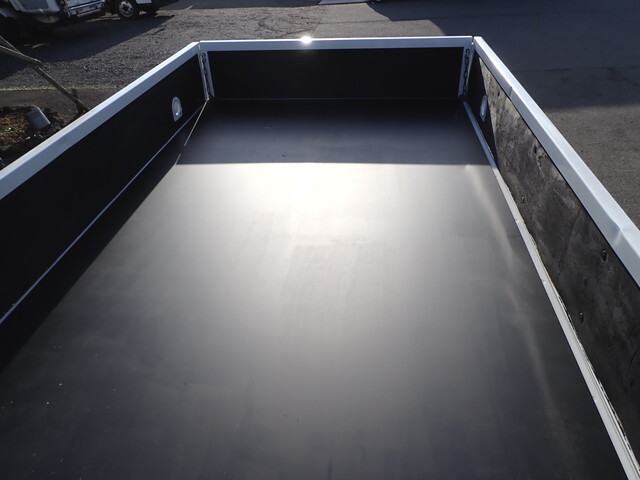 いすゞエルフクレーン3段小型（2t・3t）[写真21]