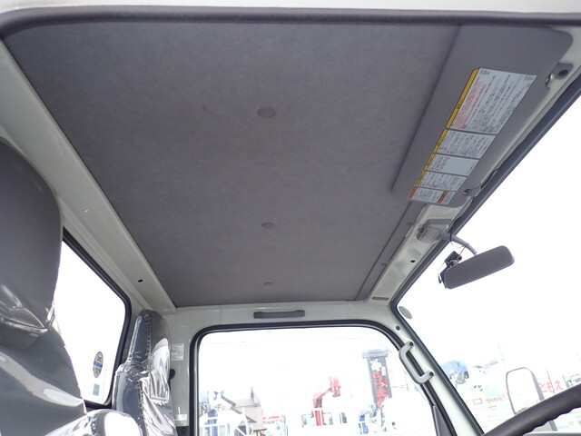 いすゞエルフクレーン3段小型（2t・3t）[写真28]