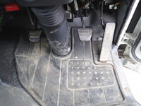 いすゞエルフクレーン3段小型（2t・3t）[写真36]