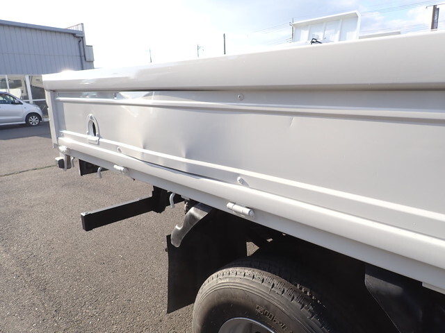 いすゞエルフクレーン3段小型（2t・3t）[写真37]