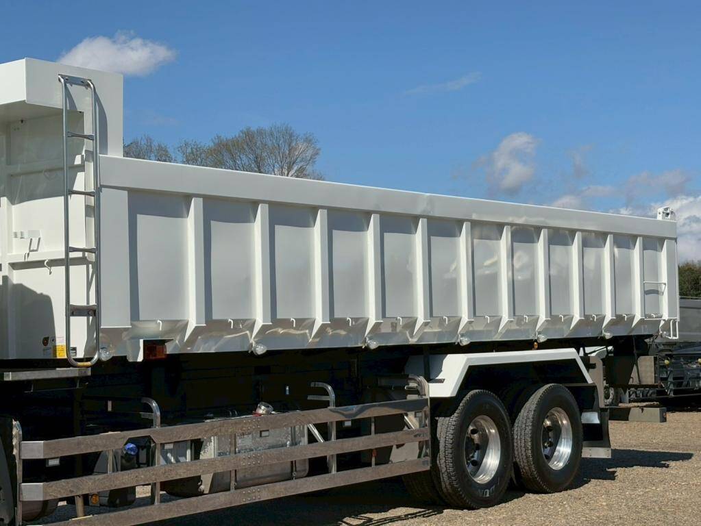 日野プロフィア深ダンプ（土砂禁ダンプ）大型（10t）[写真06]