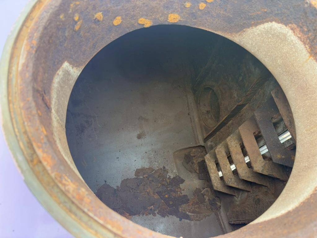 UDトラックスクオンバキュームカー大型（10t）[写真08]