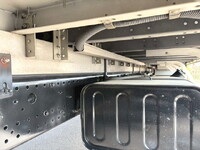 いすゞフォワードアルミウイング中型（4t）[写真21]