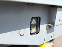 いすゞフォワードアルミウイング中型（4t）[写真27]