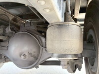 いすゞフォワードアルミウイング中型（4t）[写真35]