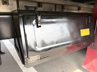 いすゞフォワードアルミウイング中型（4t）[写真36]