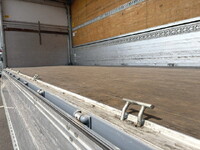 いすゞフォワードアルミウイング中型（4t）[写真38]