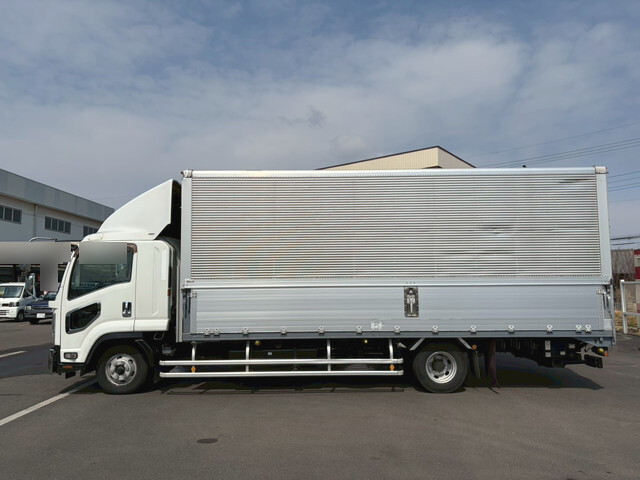 いすゞフォワードアルミウイング中型（4t）[写真06]