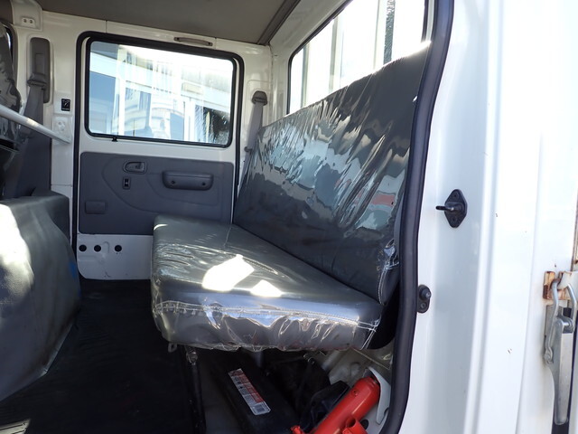 日野デュトロダブルキャブ（Wキャブ）小型（2t・3t）[写真25]