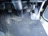 日野デュトロダブルキャブ（Wキャブ）小型（2t・3t）[写真28]