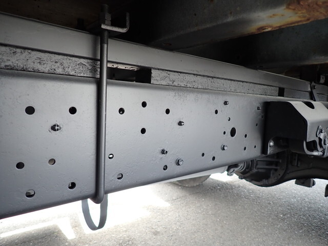 日野デュトロダブルキャブ（Wキャブ）小型（2t・3t）[写真33]