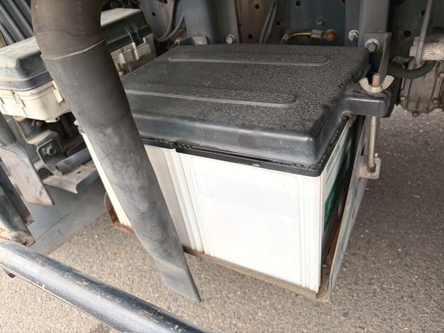 いすゞエルフ冷凍車（冷蔵車）小型（2t・3t）[写真14]