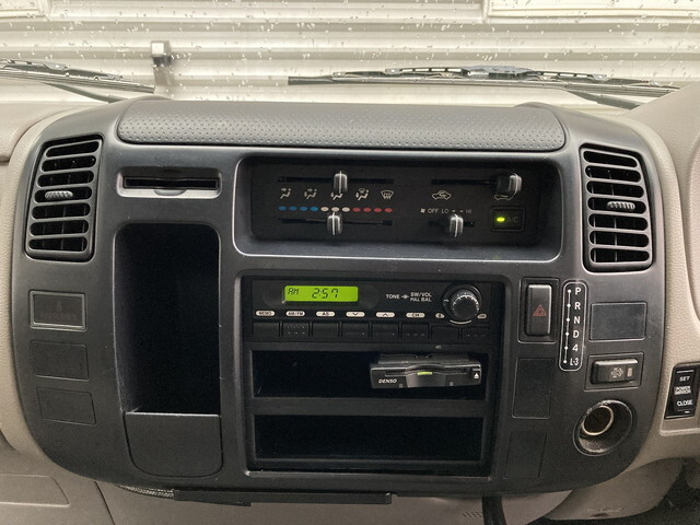 トヨタダイナアルミバン小型（2t・3t）[写真15]