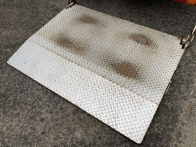 トヨタダイナアルミバン小型（2t・3t）[写真05]