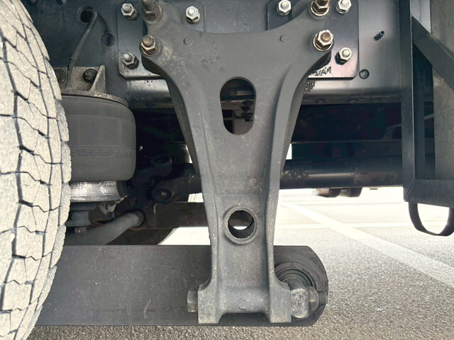 日野レンジャーアルミウイング中型（4t）[写真24]