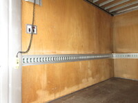 トヨタトヨエースアルミバン小型（2t・3t）[写真12]