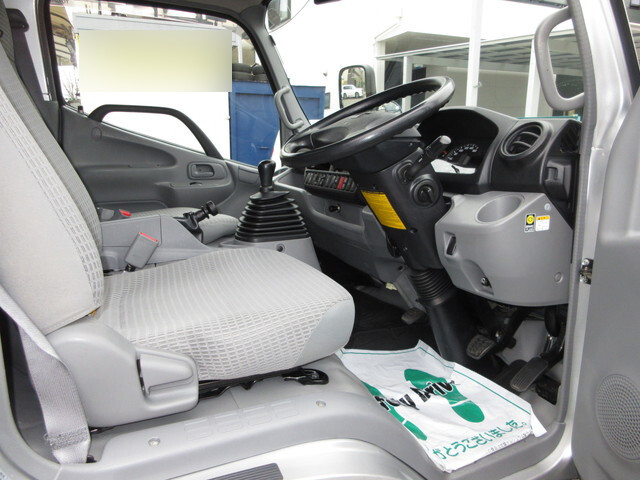 トヨタトヨエースアルミバン小型（2t・3t）[写真16]