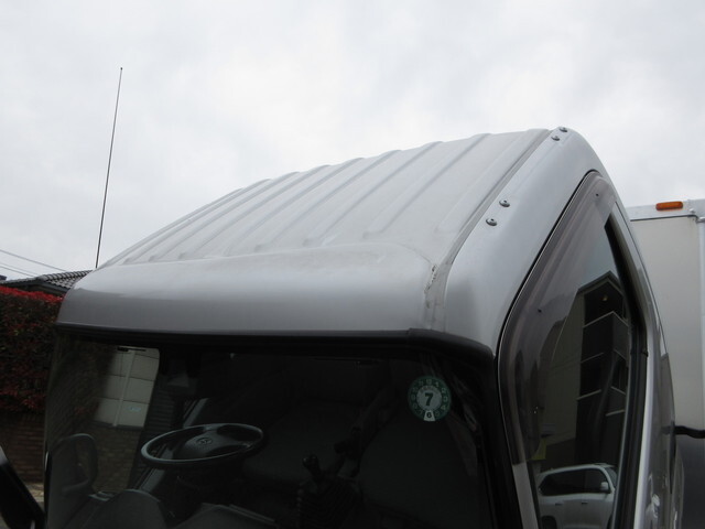 トヨタトヨエースアルミバン小型（2t・3t）[写真33]