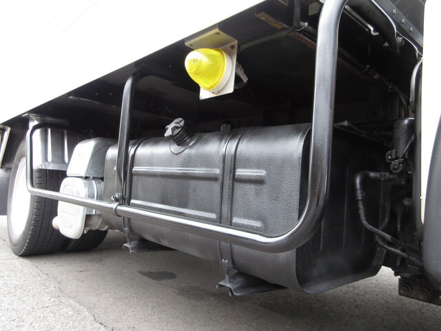 トヨタトヨエースアルミバン小型（2t・3t）[写真34]